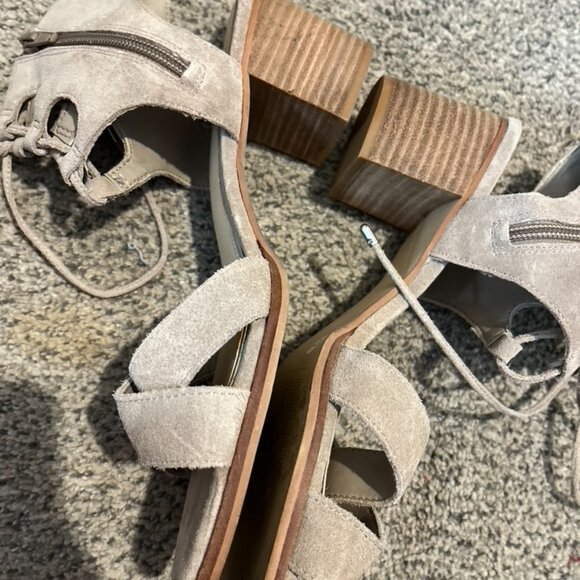 GIANNI BINI KHAKI SUEDE BLCK DRESS HEELS SANDALS SZ 9M - Picture 6 of 7